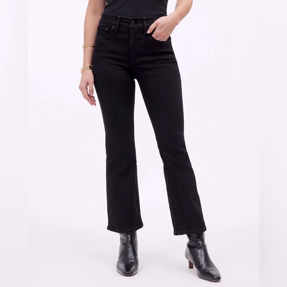 Madewell Mid-Rise Kick Out Jean